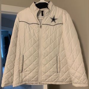 Women’s Large Dallas Cowboys jacket.